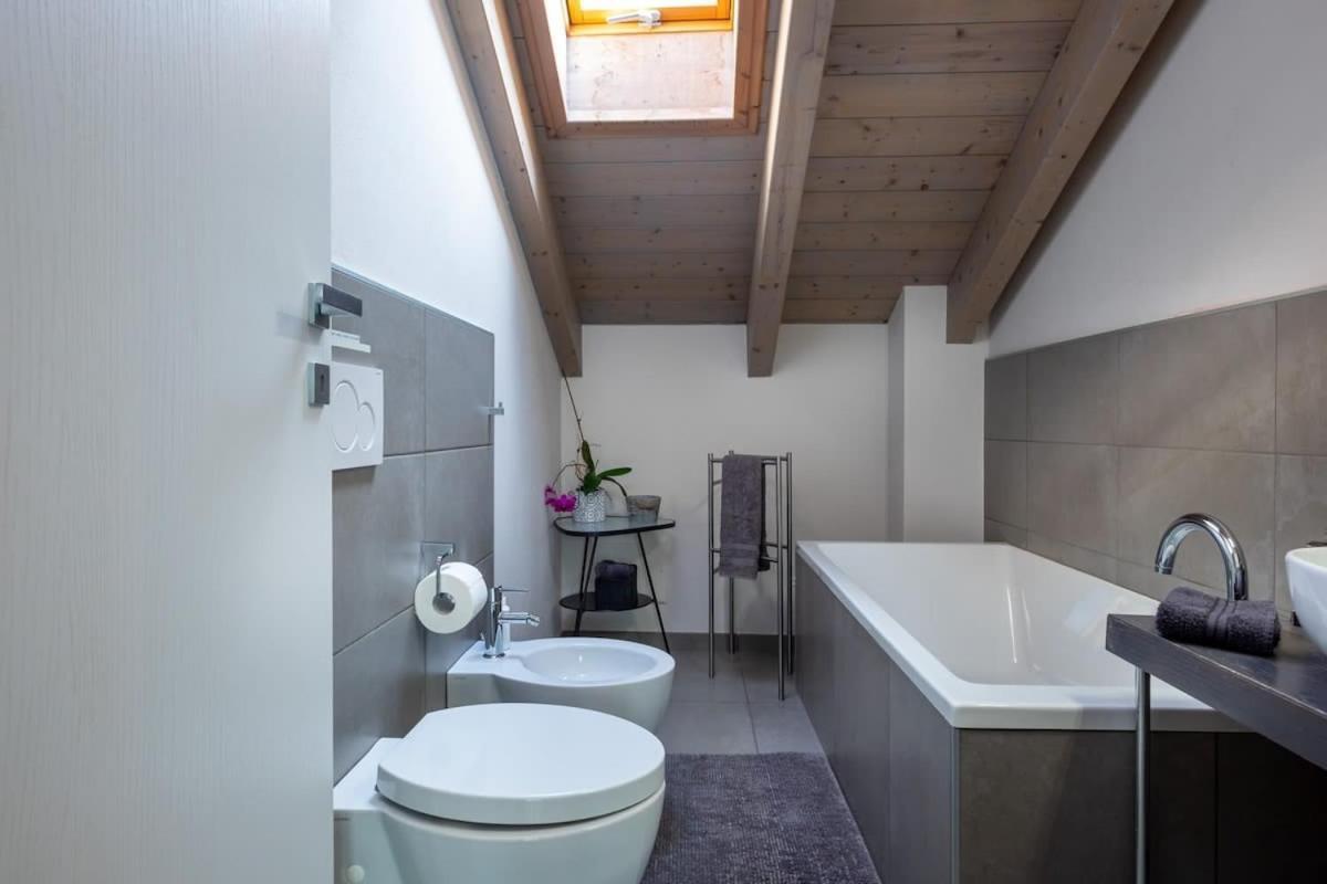 Italian Lakes Apartment 14009 Lesa Luaran gambar